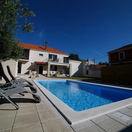 Villa Korona Apartments Zadar Exterior photo